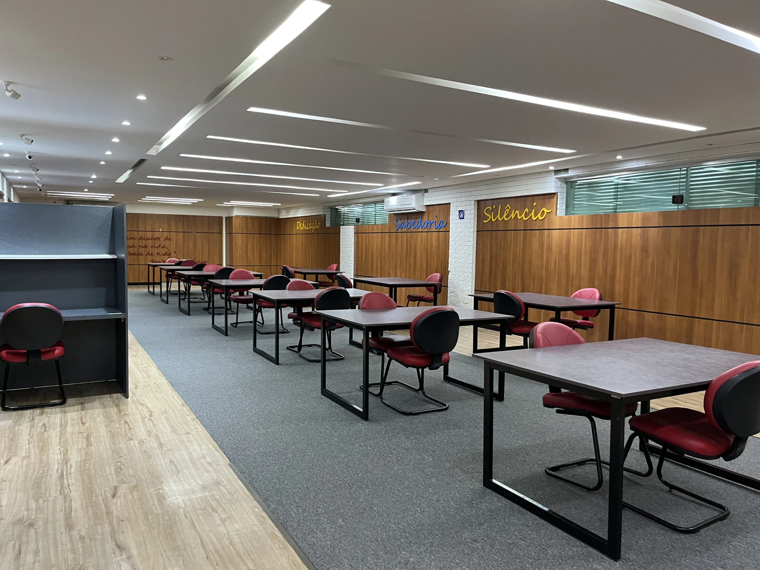 Foto da Biblioteca 2